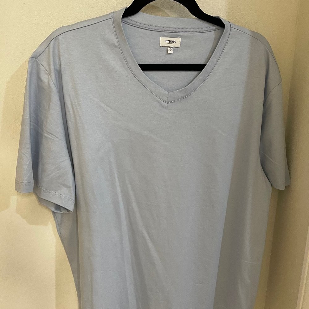 HYDENYOO Blue V-Neck T-Shirt